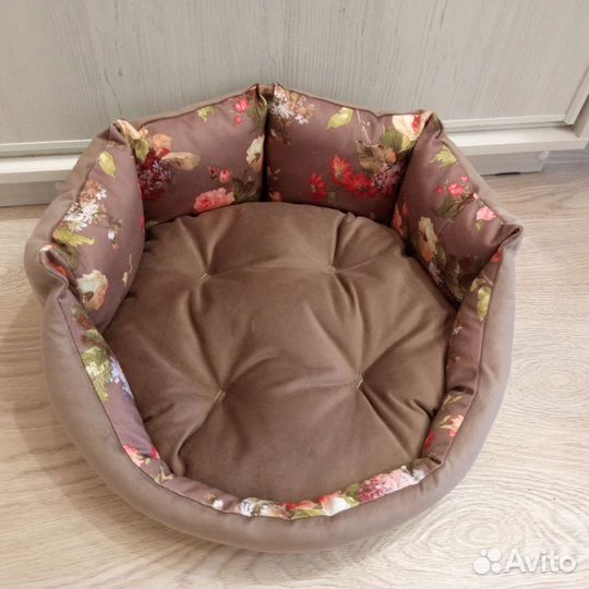 Лежанки разные для собаки или кошки