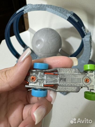 Гоночный трек hot wheels с машинками