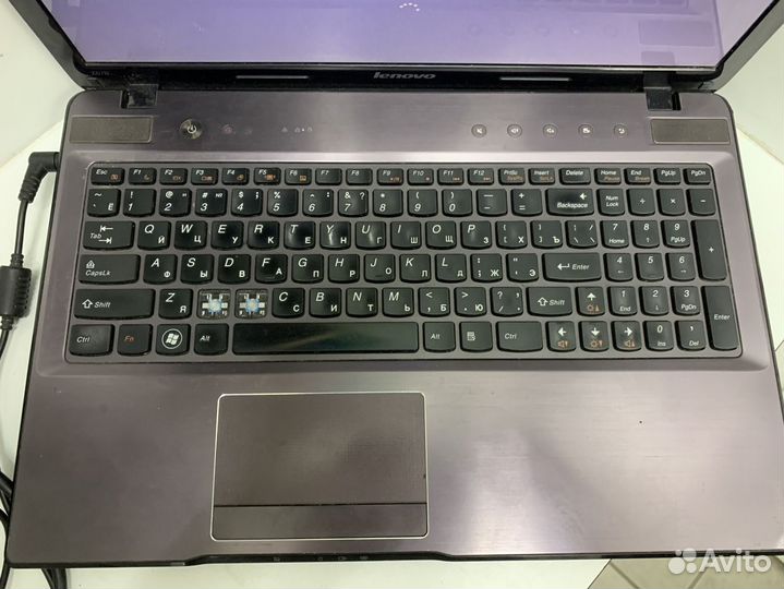 Ноутбук Lenovo IdeaPad Z570