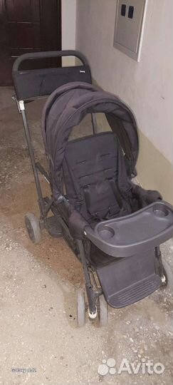 Коляска для двойни joovy