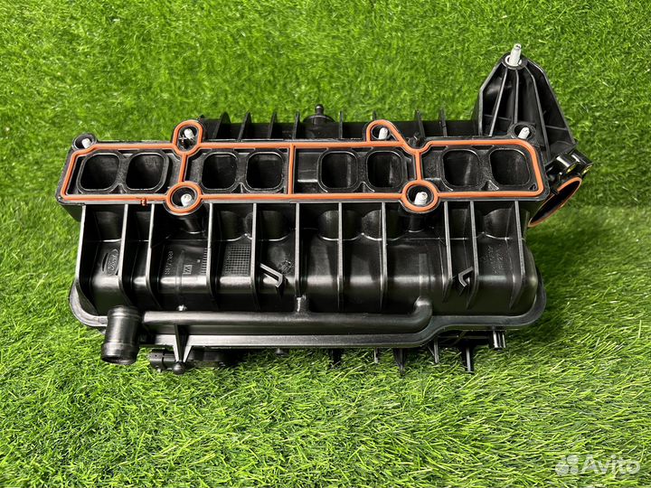 Впускной коллектор на Форд Фокус 3 1.5 Экобуст