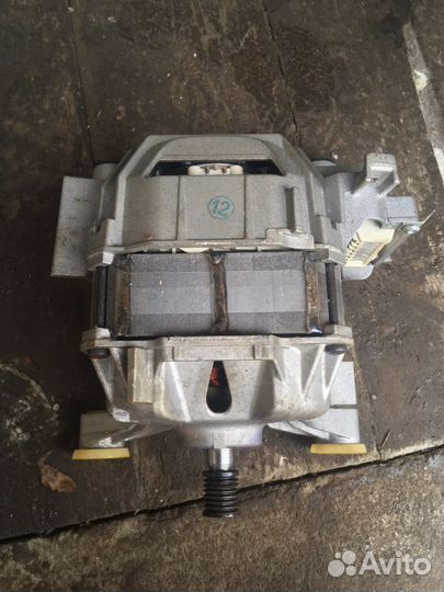 Двигататель стиральной машины Bosch