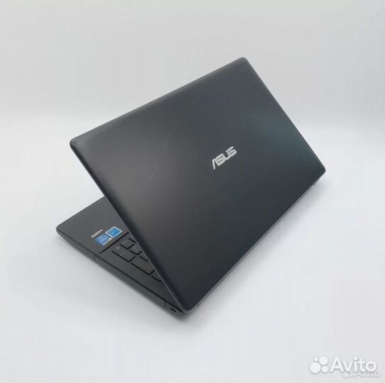 Ноутбук asus