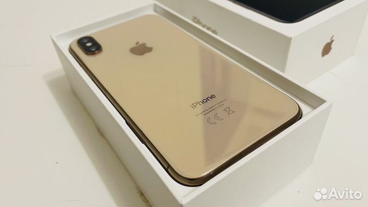 iPhone Xs, 64 ГБ