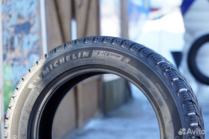 Michelin X-Ice Snow 225/60 R18 100H