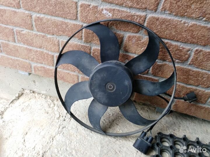 Блок управления вентиляторами двс