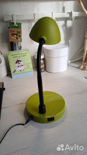 Лампа настольная