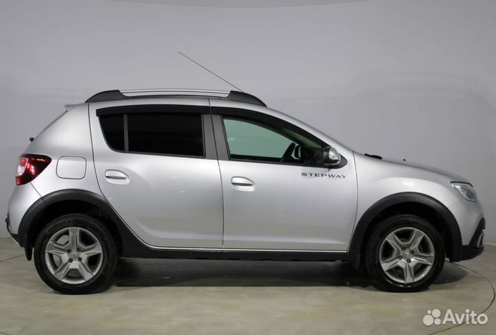 Renault Sandero Stepway 1.6 МТ, 2021, 23 000 км