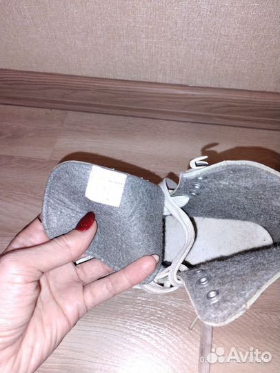 Коньки фигурные детские 32 размер