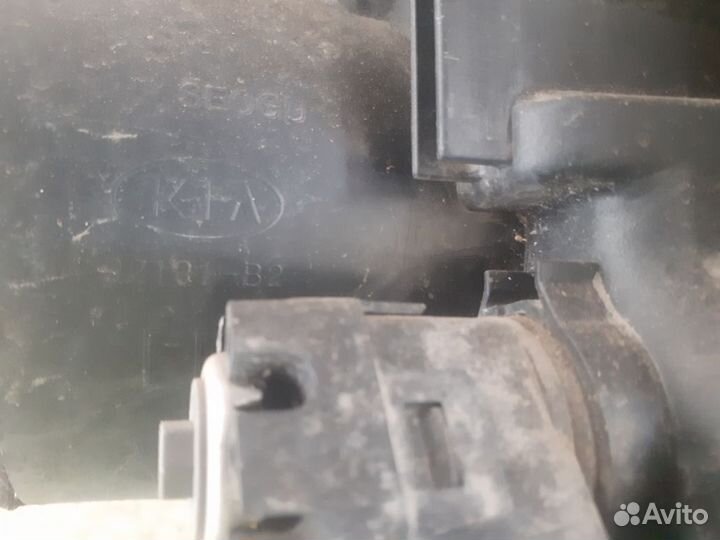 Фара левая KIA Soul