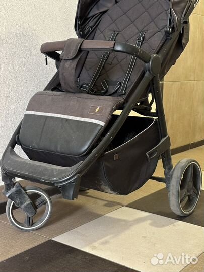 Прогулочная коляска carello bravo