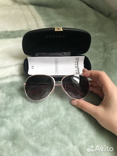 Солнцезащитные очки новые Escada Celine