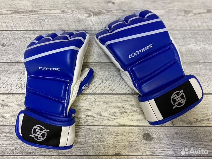 Перчатки для MMA Fight Expert - син/бел