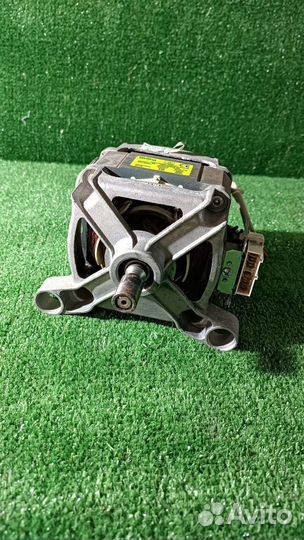 Двигатель стиральной машины ariston