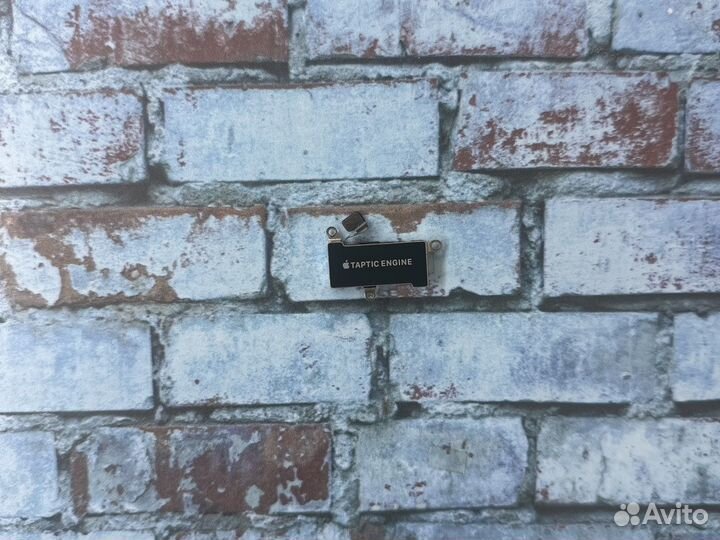 iPhone 12 Виброзвонок Taptic engine