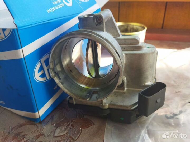 Дроссельная заслонка