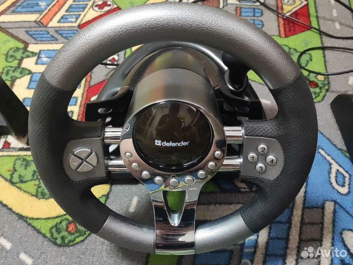 Игровой руль с педалями и коробкой передач