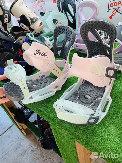 Крепления для сноуборда Burton женские