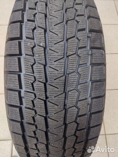 Yokohama Ice Guard G075 235/60 R18 107Q