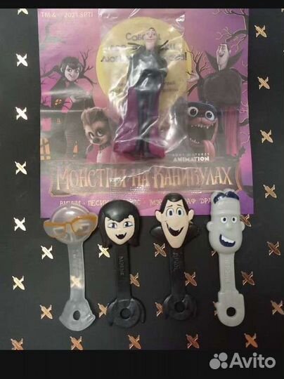 Альбом наклеек + фигурка 