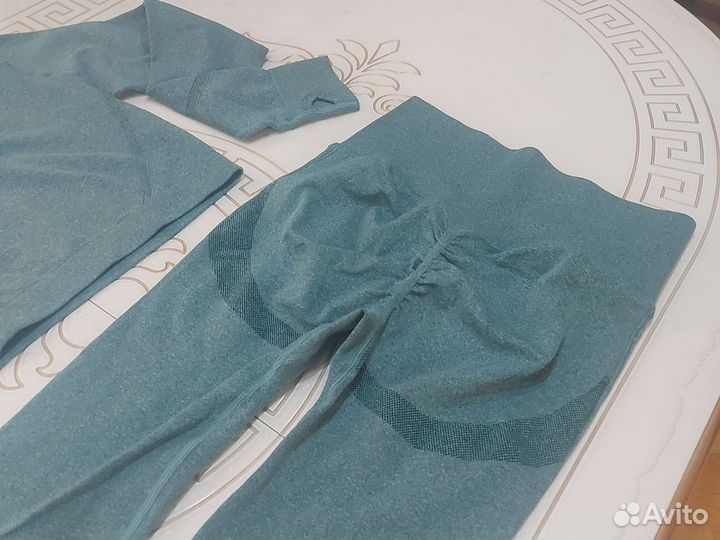 Спортивный костюм s-m