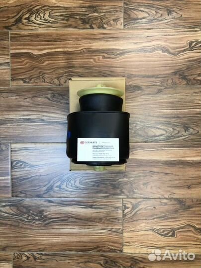 Пневмобаллон бмв Touring F11 37106781827