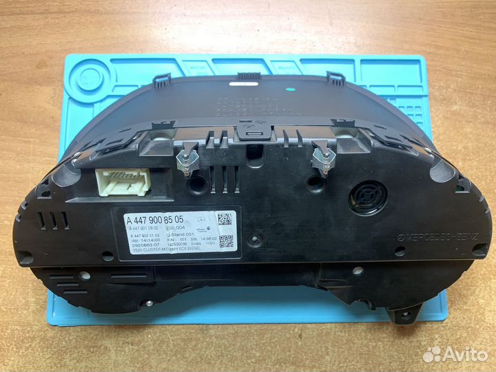 Панель приборов Мерседес W447 Vito