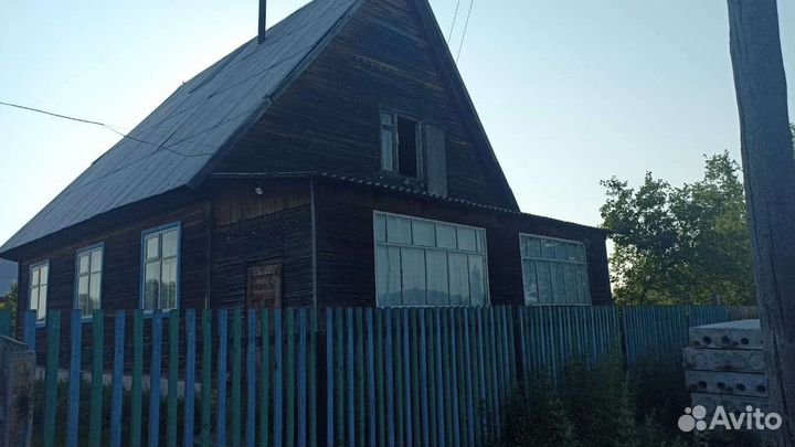 Продам дом на разбор