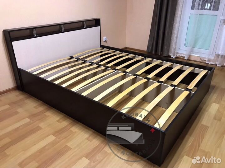 Шкаф распашной