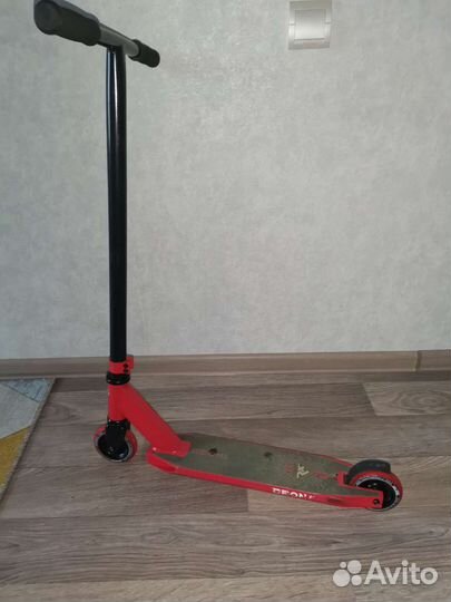 Трюковой самокат