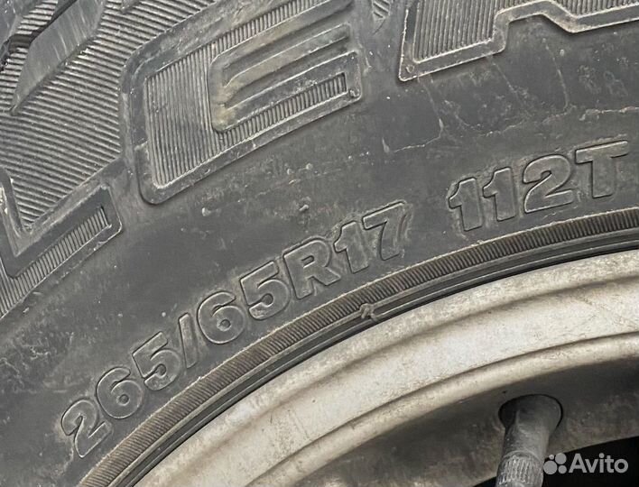Bridgestone Dueler A/T 697 265/65 R17 112T