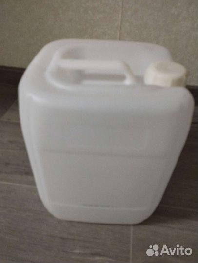 Канистра пластиковая 20 литров