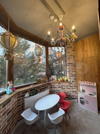 Общепит, 84 м²