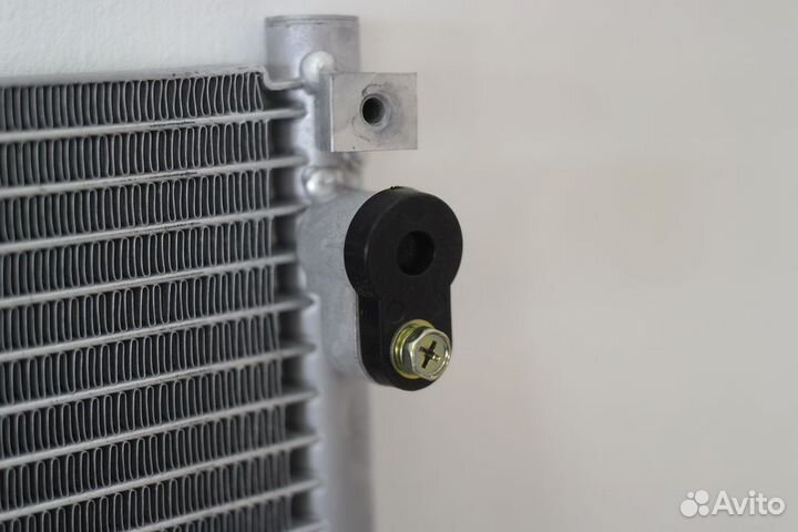 Радиатор кондиционера Тойота Ленд Крузер Прадо 120