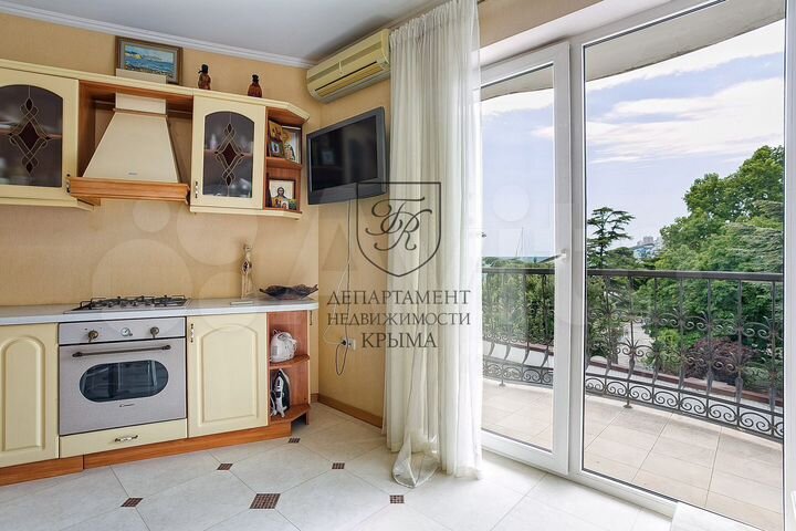 3-к. квартира, 71,8 м², 4/4 эт.