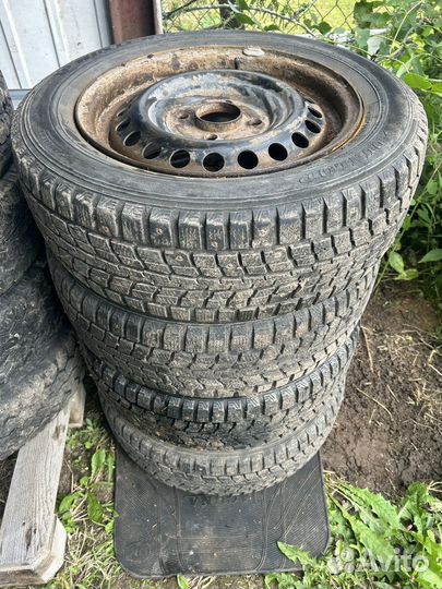 Dunlop SP 44J 195/60 R15