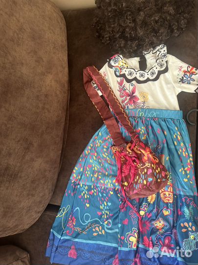 Костюм Мирабель