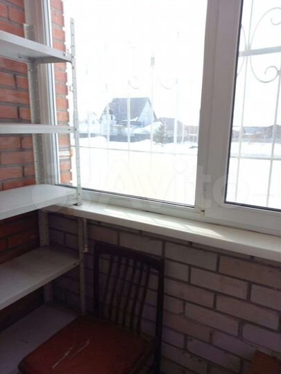 2-к. квартира, 48 м², 1/3 эт.