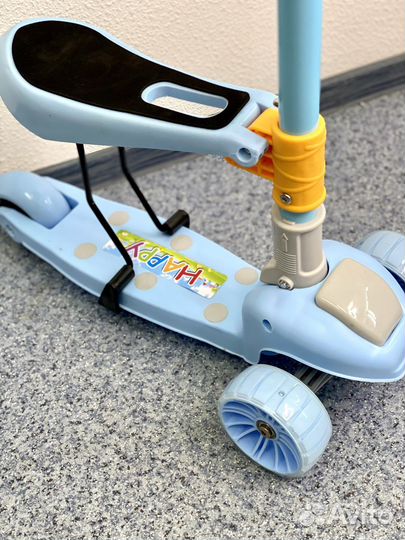 Самокат-беговел с подсветкой