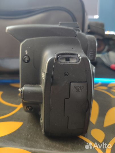 Зеркальный фотоаппарат Canon 350D без объектива