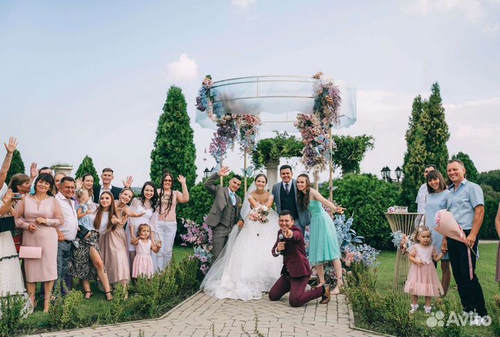 Ведущий на свадьбу