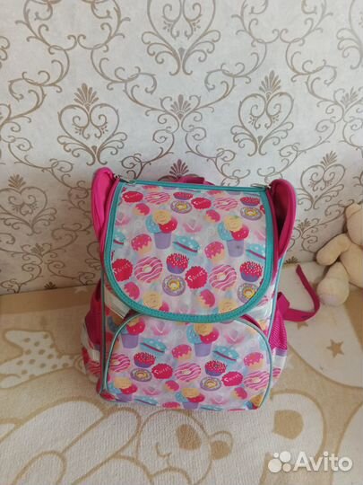 Школьный рюкзак