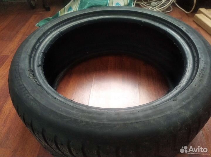 Bridgestone Blizzak Spike-01 215/50 R17