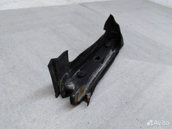 Уплотнитель двери