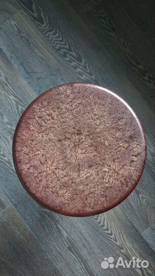 Стул для пианино винтовой