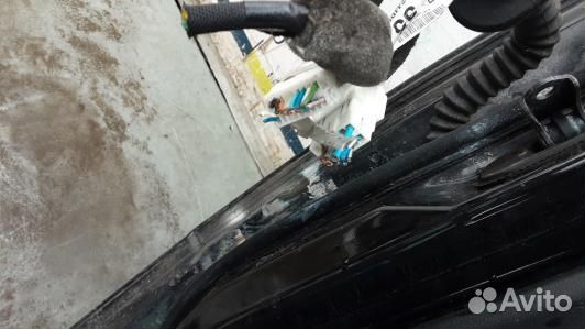 Дверь передняя правая nissan qashqai J10 (CEA20E20