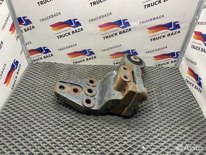 Кронштейн торсиона кабины Iveco Stralis