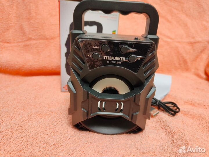 Беспроводная блютуз колонка