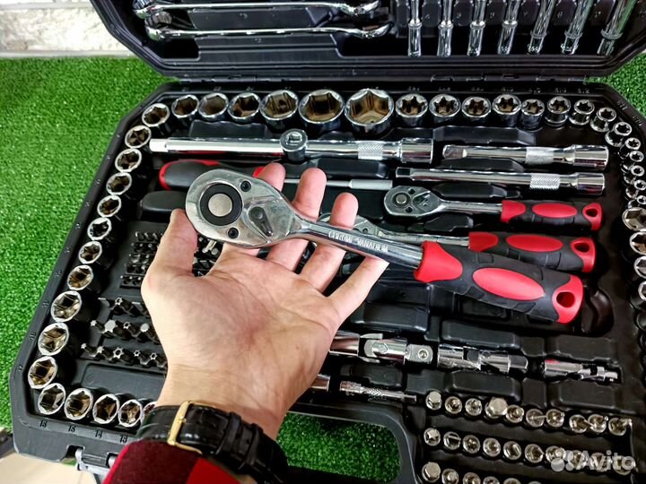 Набор инструментов tools 218 предметов