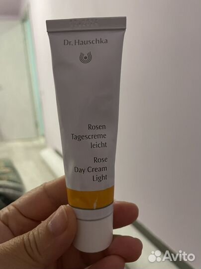 DR. hauschka Крем для лица Роза лайт